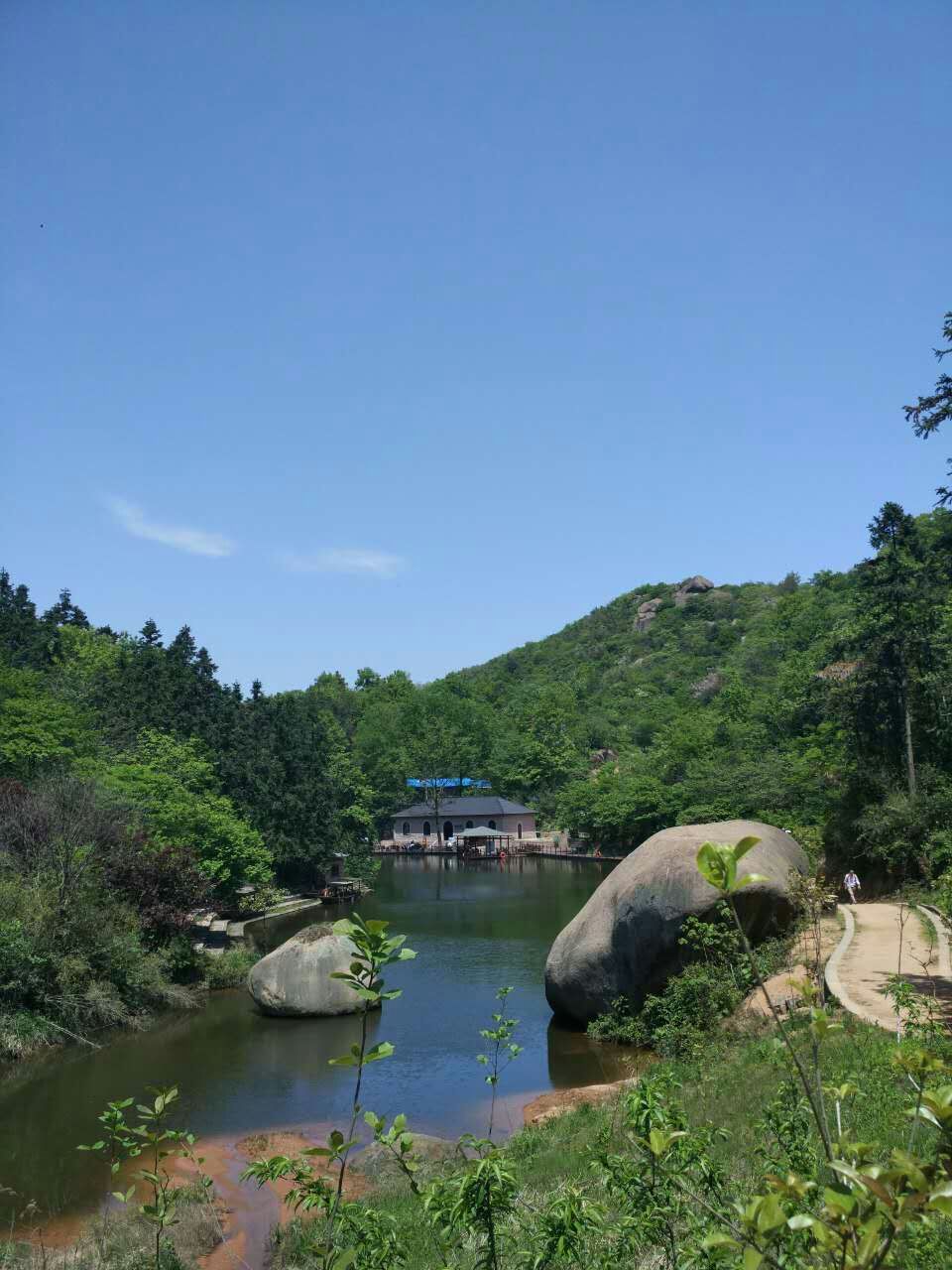 天思裝飾巨石山兩日游之登山游覽巨石山